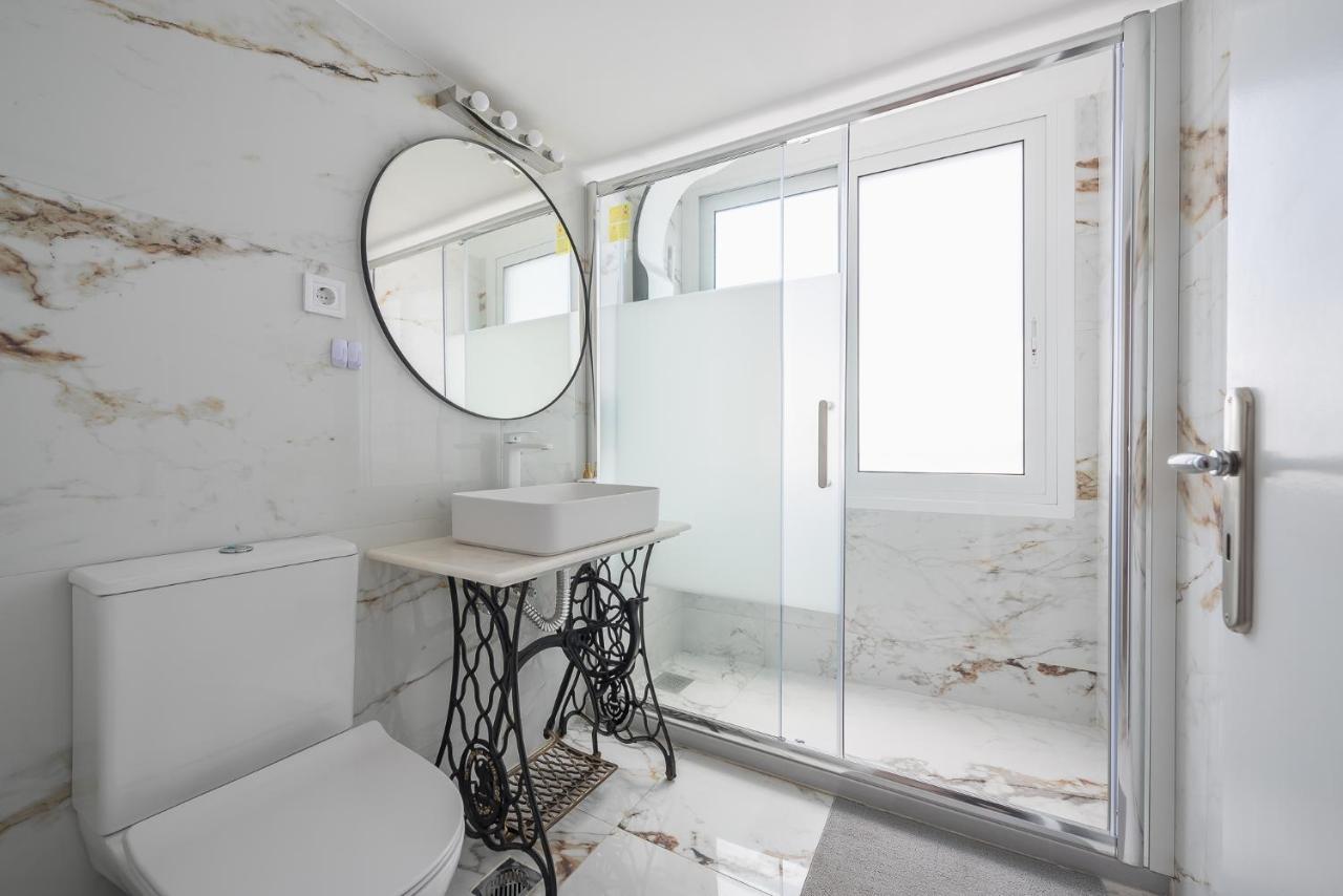 Stylish Luxury Apartment Near Acropolis At Syngrou-Fix Metro Station Athens Exterior photo